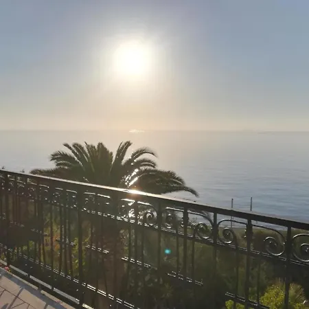Vista Mare Hotel